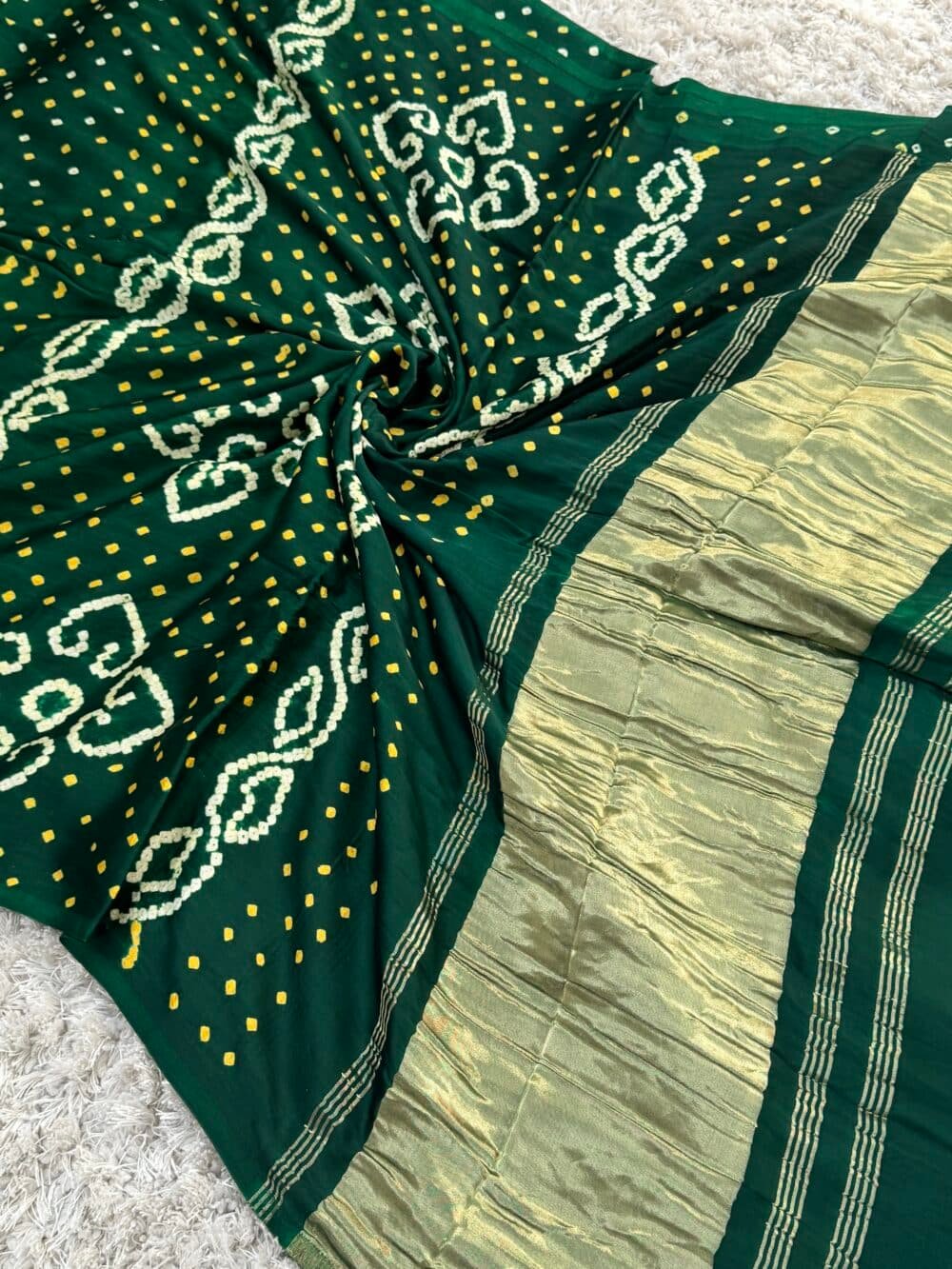 Pure Gajji Silk With Bandhini & Bandhej Zari pallu - Bottle Green - Image 5